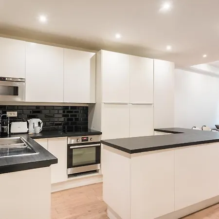Spacious Apartment-2br-4p-boulevard Saint-germain *
