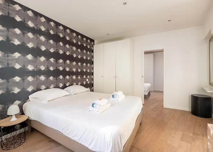 Spacious Apartment-2br-6p-boulevard Saint-germain